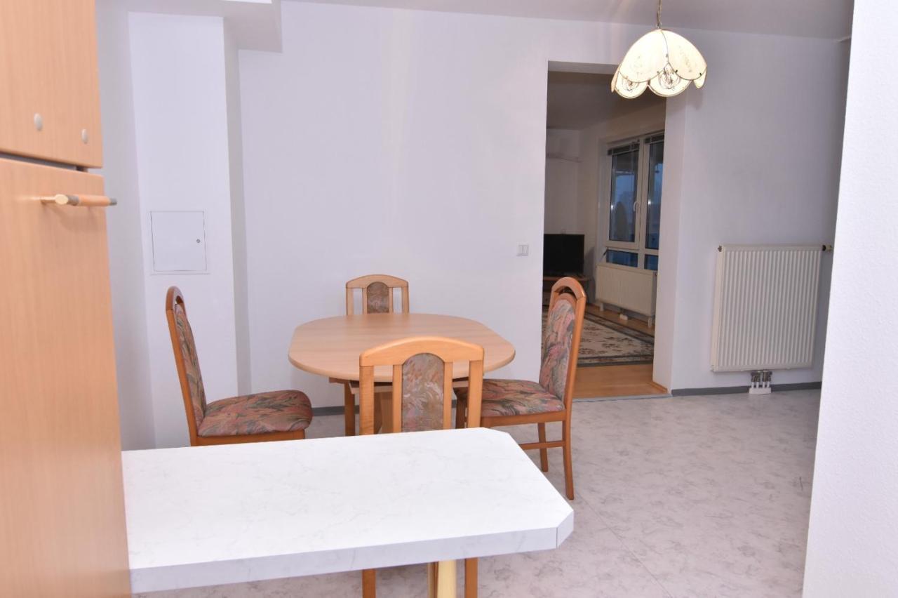 Modern Apartment At Vic Viena Exterior foto